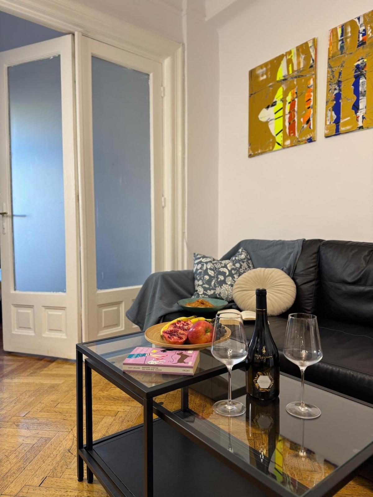 Elegant Getaway Cismigiu Park 3 Apartament