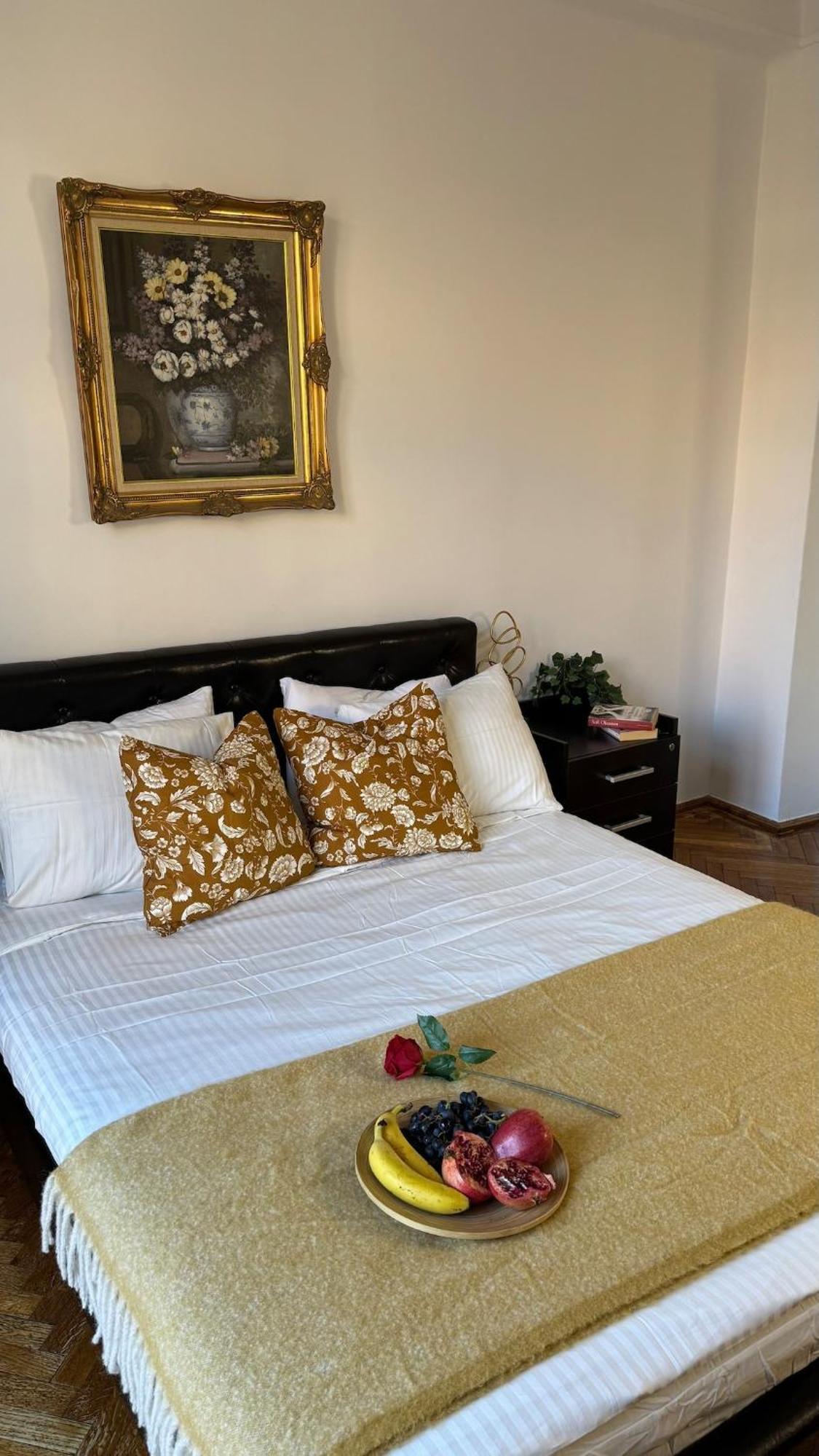 Elegant Getaway Cismigiu Park 3 Apartament *